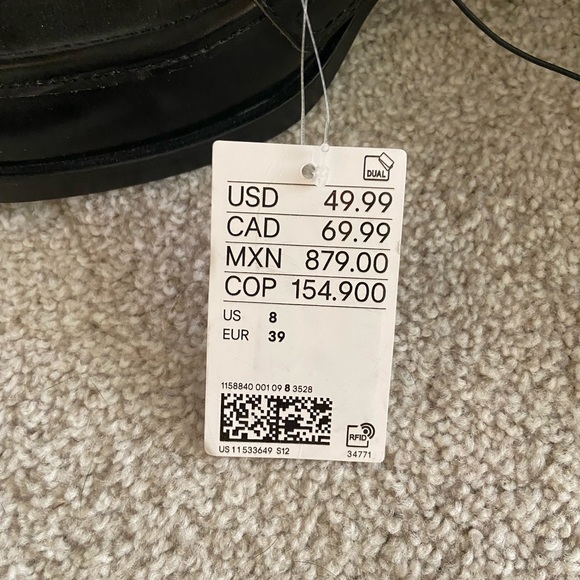 H&M women’s loafers size 8 - Picture 3 of 3